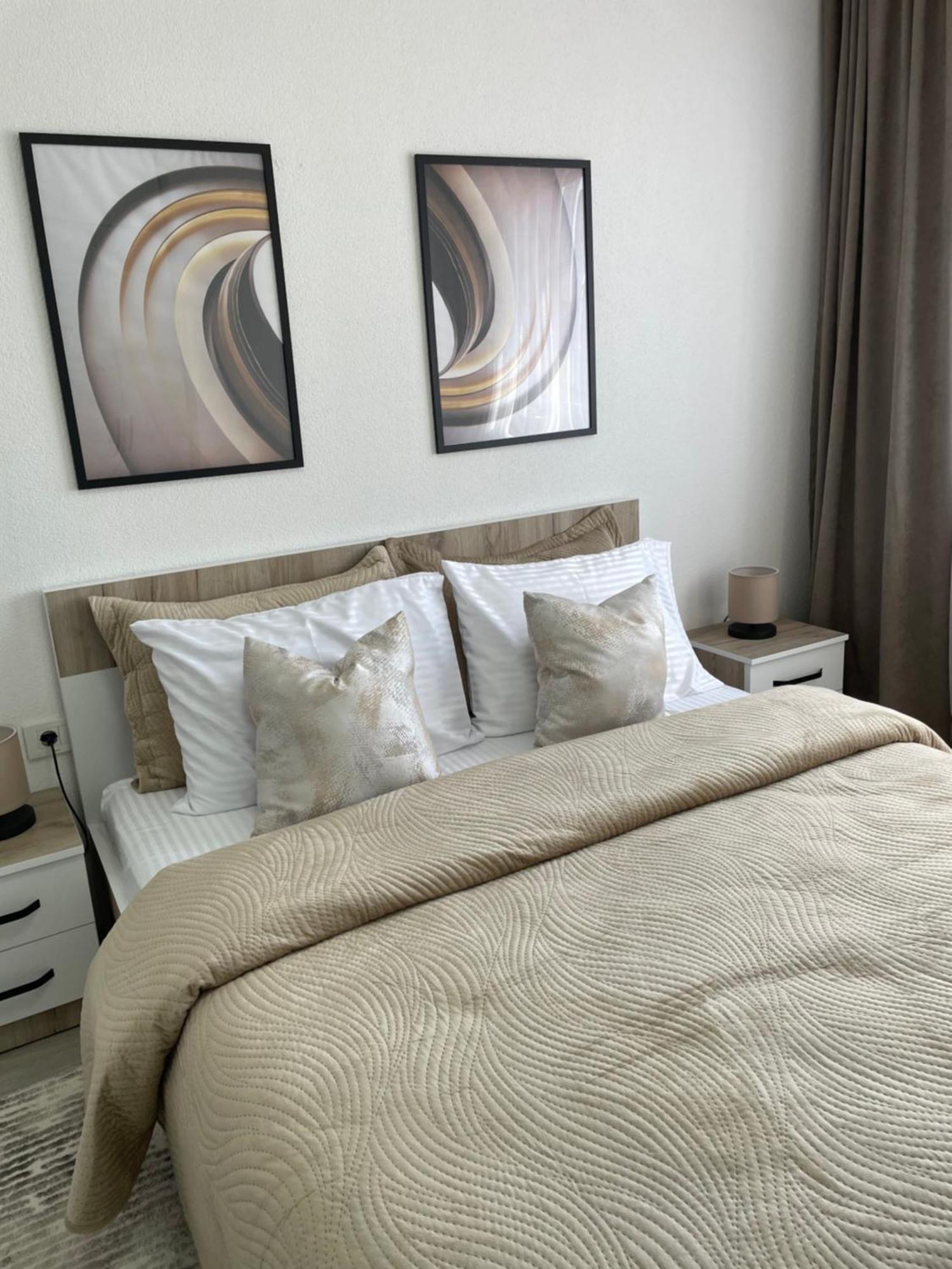 Apartment Prizreni-Free Private Parking Ngoại thất bức ảnh