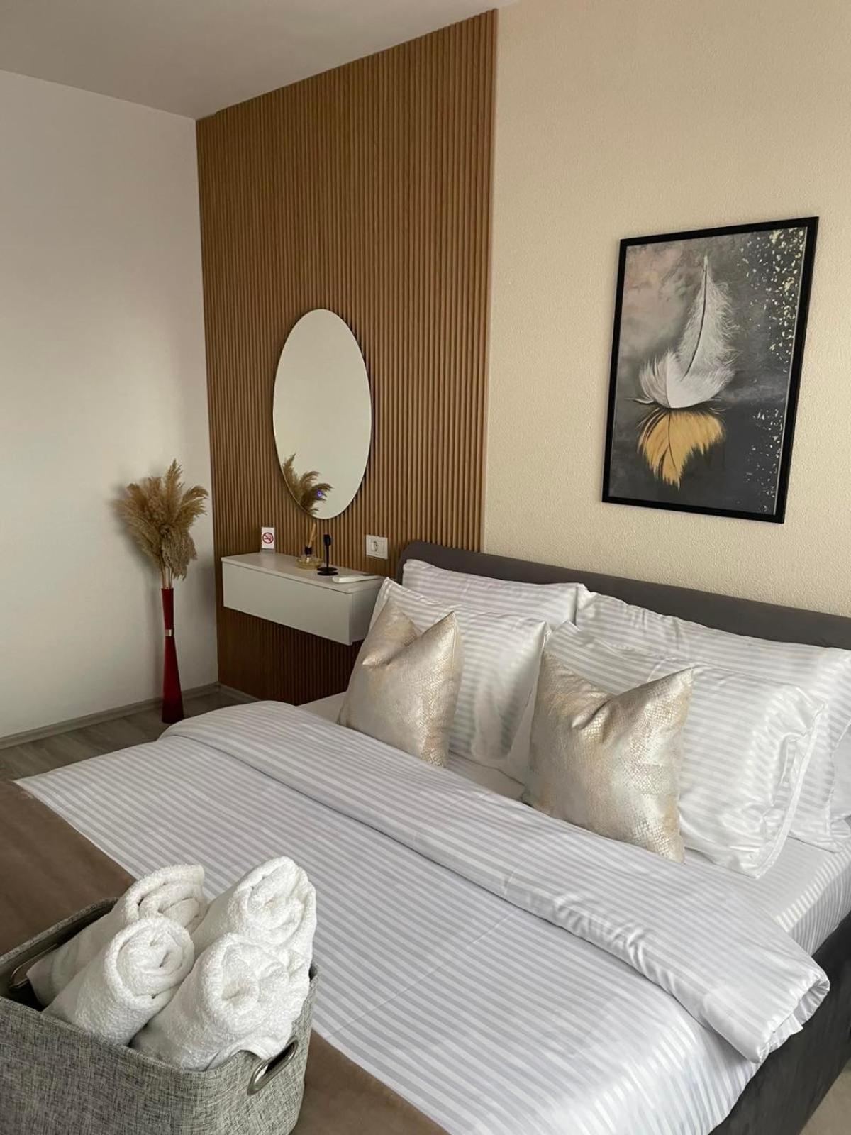Apartment Prizreni-Free Private Parking Ngoại thất bức ảnh