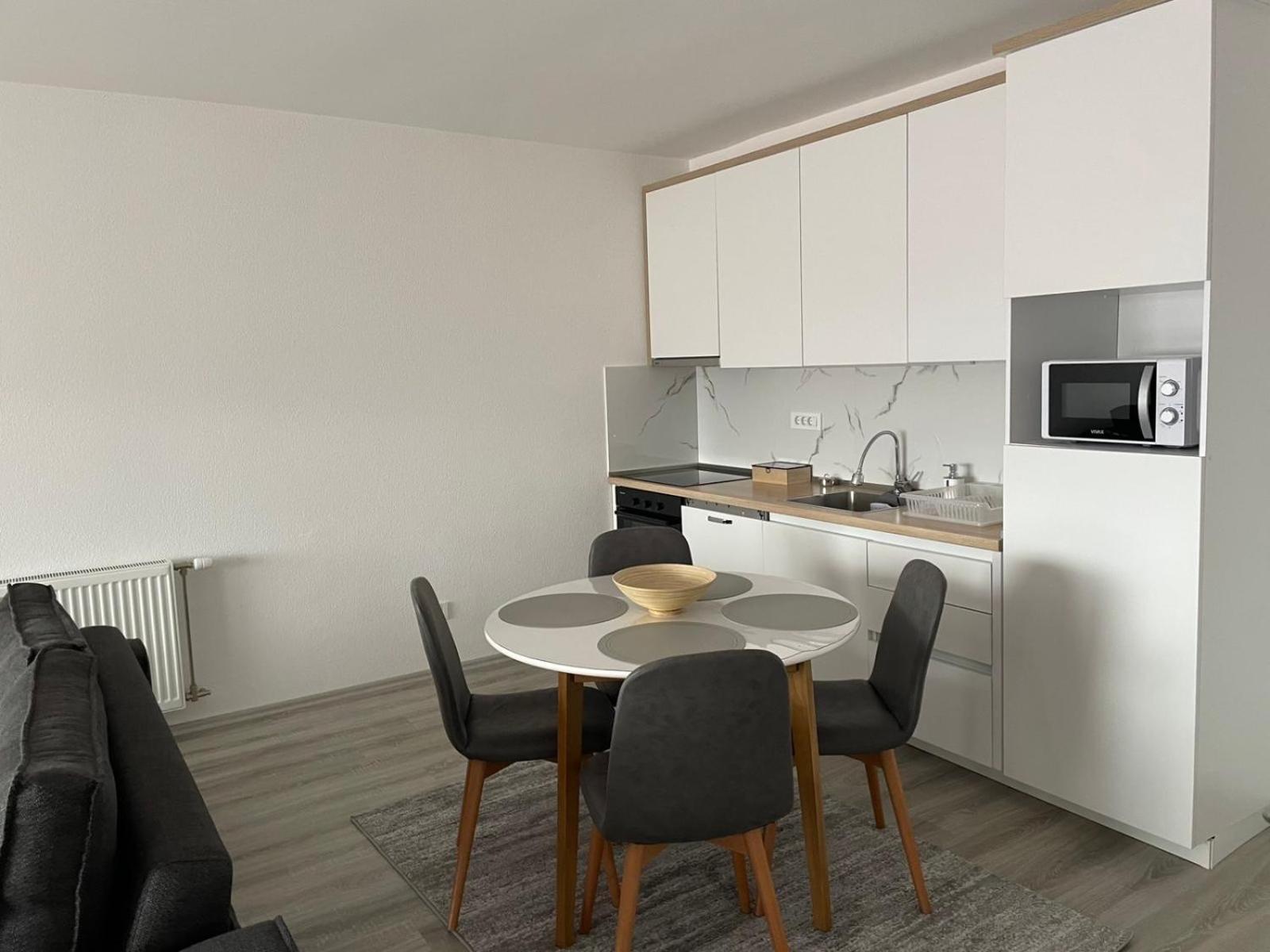 Apartment Prizreni-Free Private Parking Ngoại thất bức ảnh